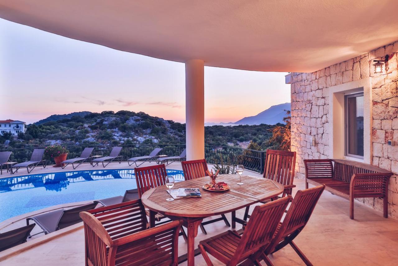 Hill House Adult Only Kas Exterior foto